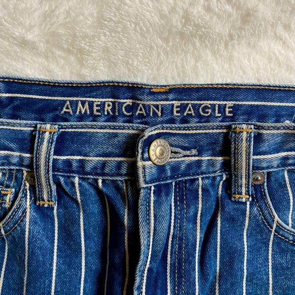 American Eagle Blue and White striped cutoff shorts💙🤍 - Picture 4 of 4